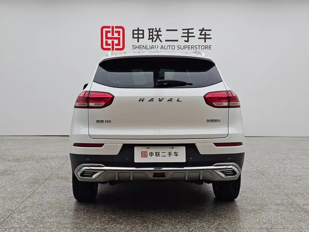 Photo 2 - Haval H6