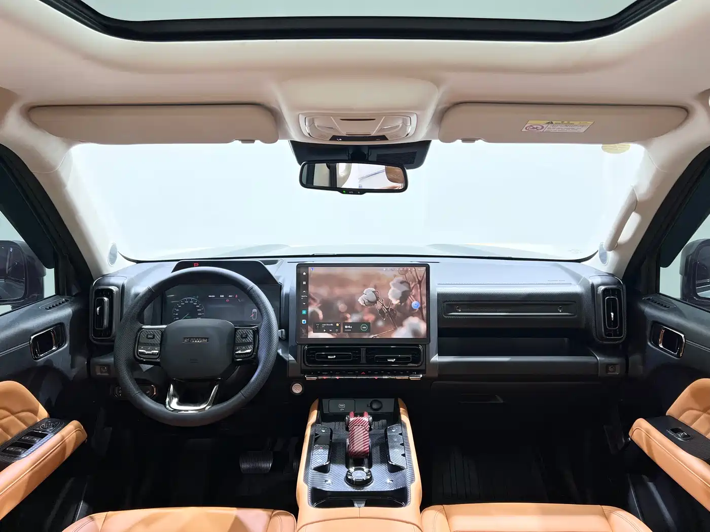 Haval Meng Long NEV 2024 Hi4 145 Cross-country Edition фото 11