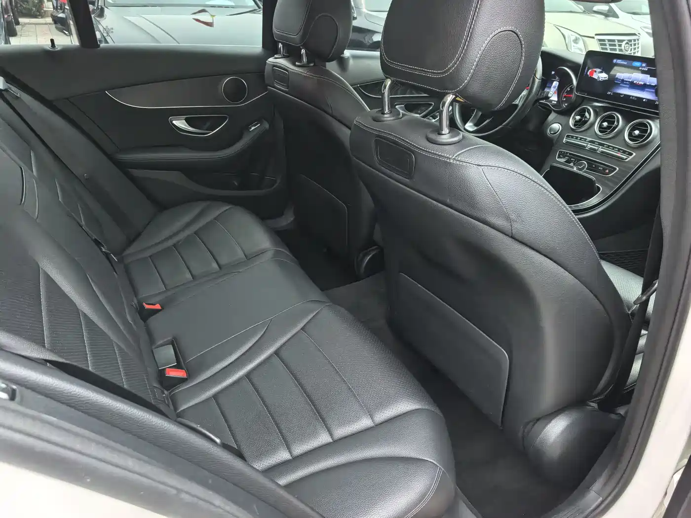Mercedes-Benz C-Class (Import) 2018 C 200 Estate фото 8