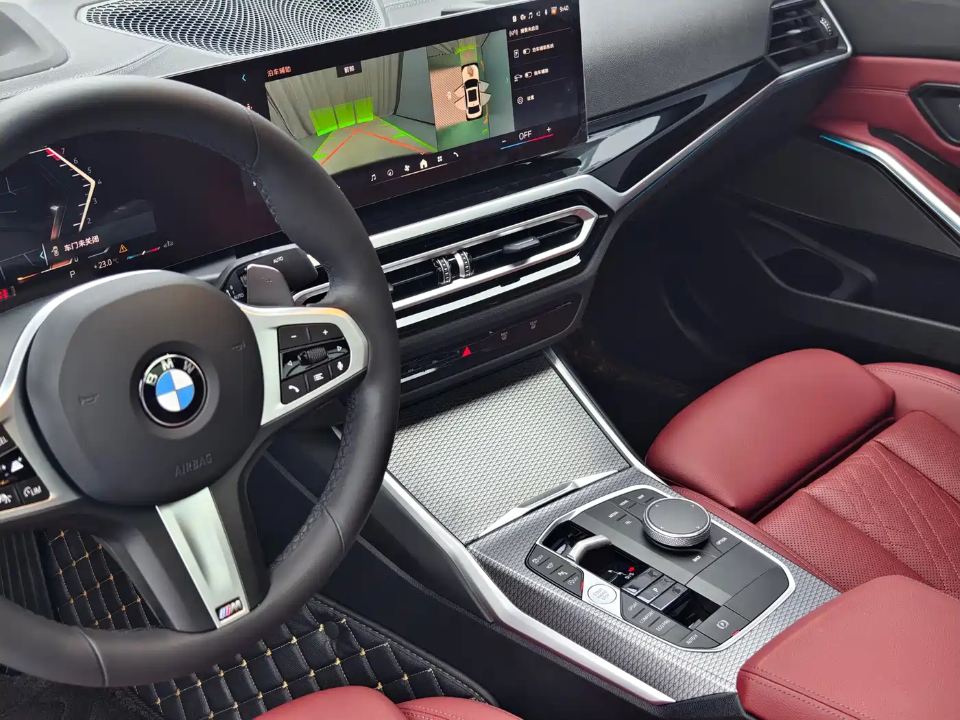 BMW 3 Series 2024 330Li M Sport Shadowline Package фото 11