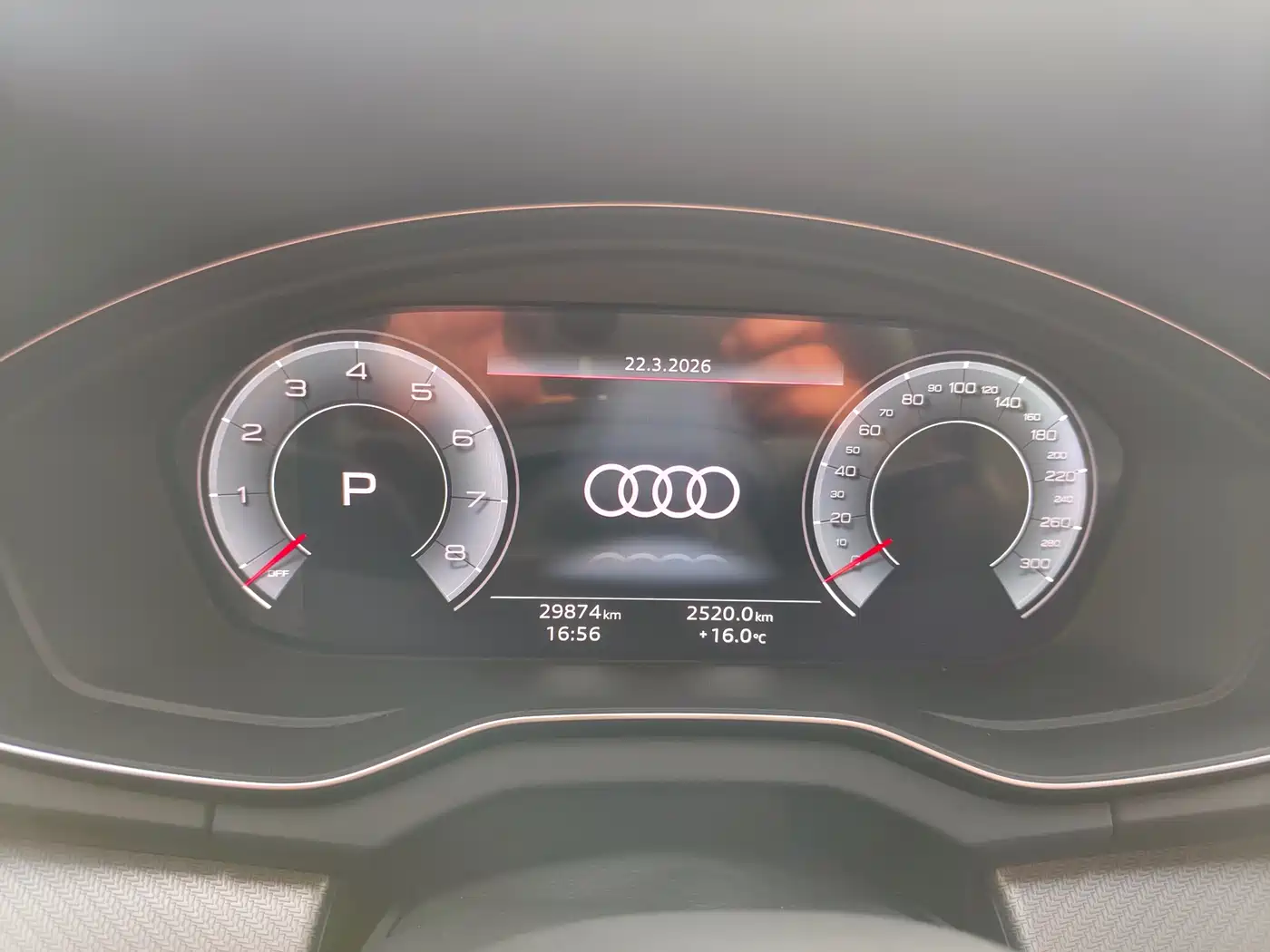 Audi Q5L 2024 Model 40 TFSI Luxury Dynamic фото 8