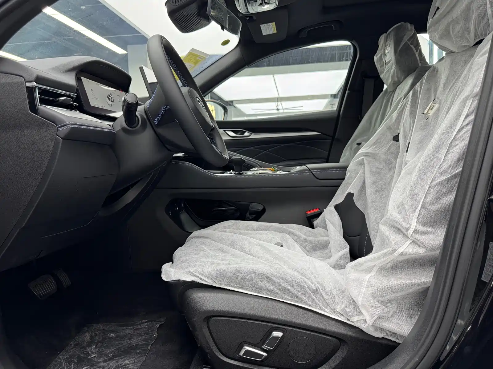 Фото 7 - Geely Preface