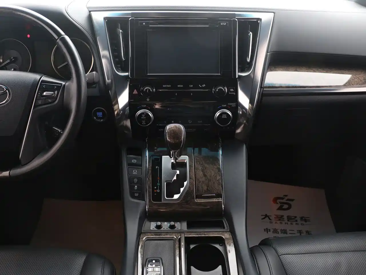 Toyota Alphard 2018 Facelift 3.5L Premium Edition фото 9