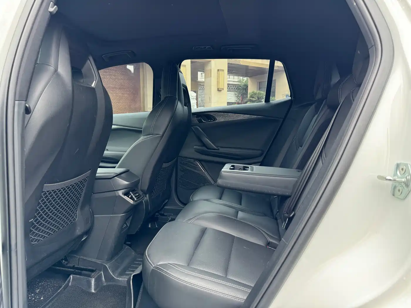 Lynk & Co 06 2023 Remix 1.5T Power Pro фото 5
