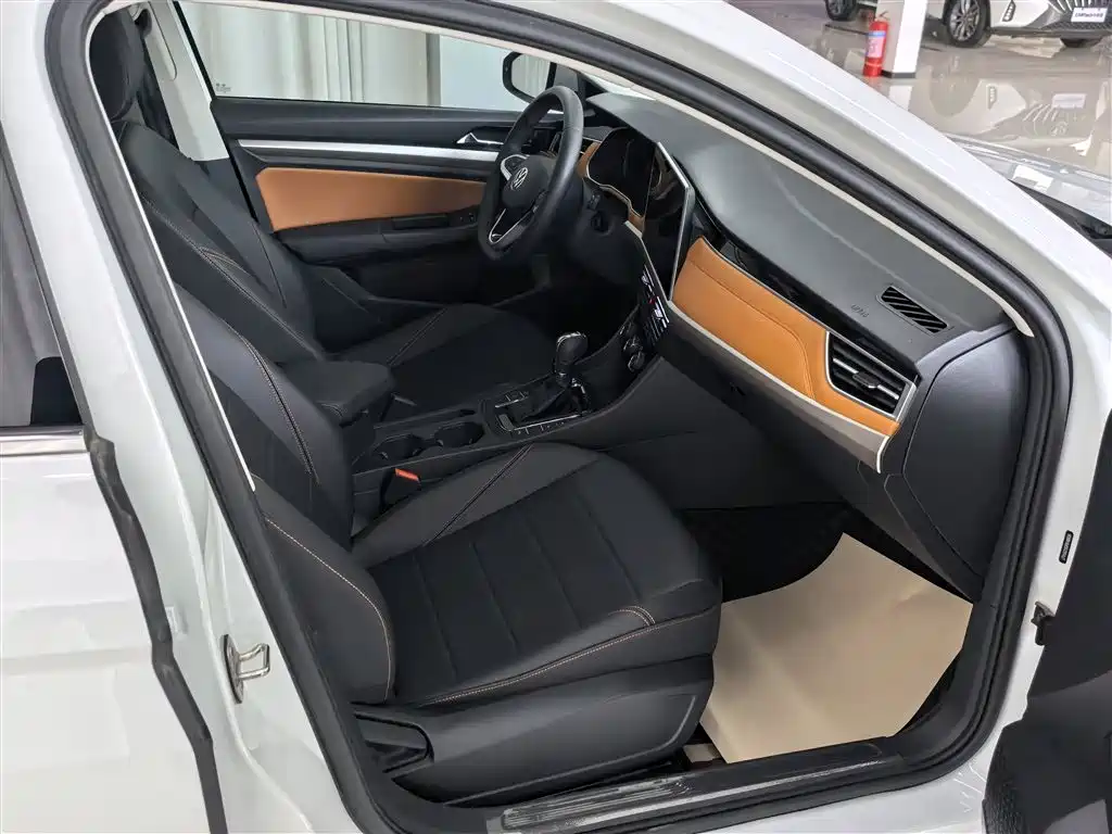 Volkswagen Bora 2024 2023 200TSI DSG Yuexing PRO Edition