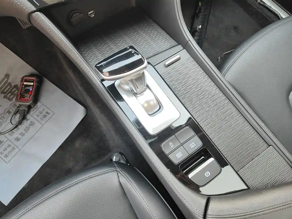 Hyundai Mistra 2021 1.8L CVT GLX Elite фото 14