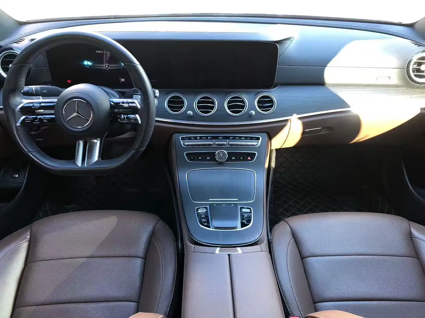 Mercedes-Benz E-Class 2021 E 300 L Sport Fashion фото 5