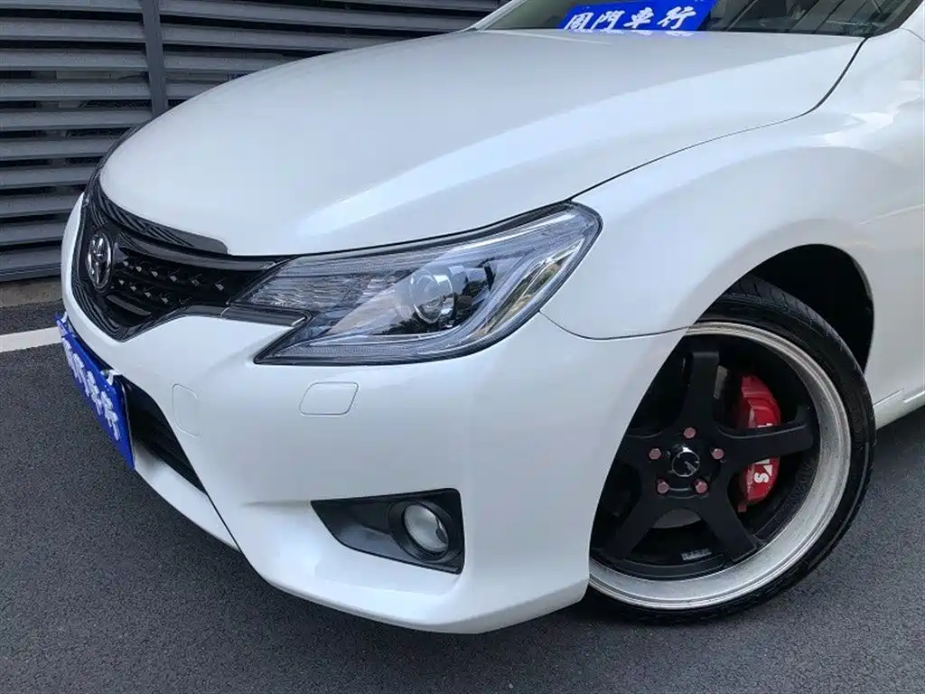 Toyota Reiz 2013 2.5S Elite Edition фото 3