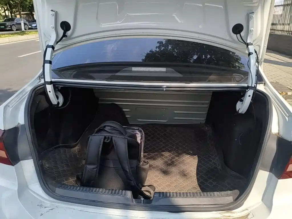 Jetta VA3 2020 2019 1.5L Manual Progressive Edition