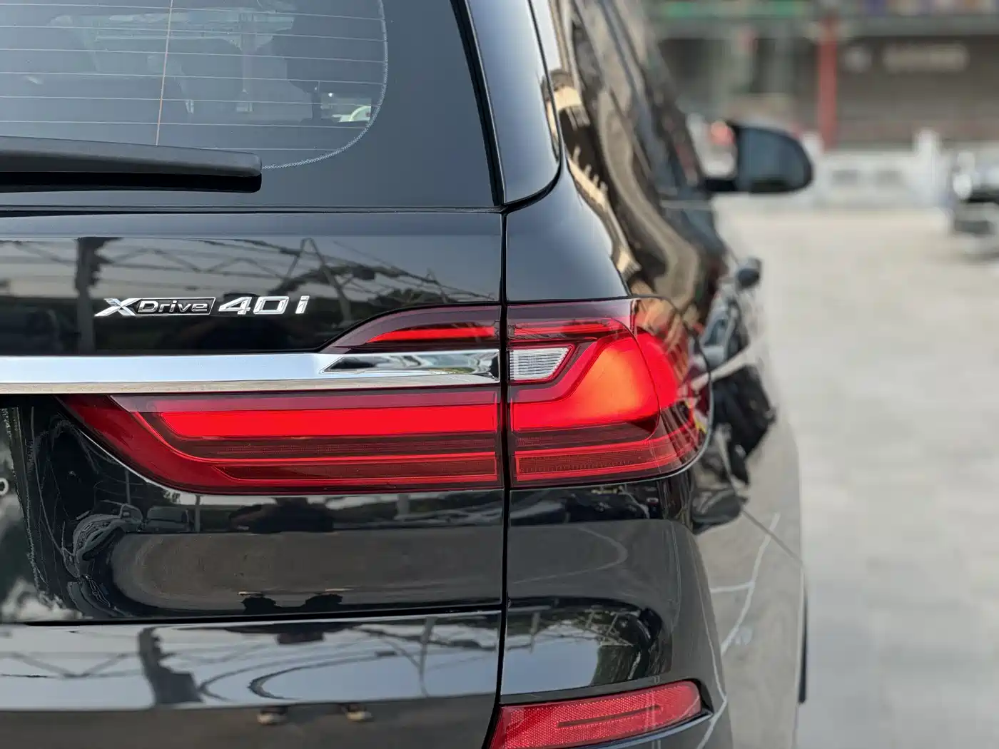 BMW X7 2019 xDrive40i Exclusive M Sport Package фото 34