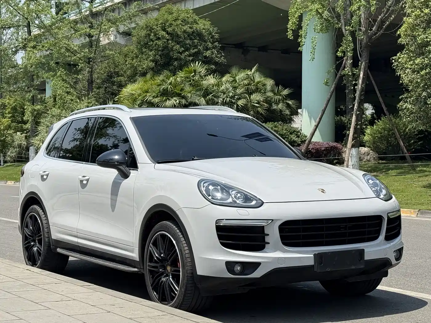 Porsche Cayenne 2016 Cayenne 3.0T фото 3