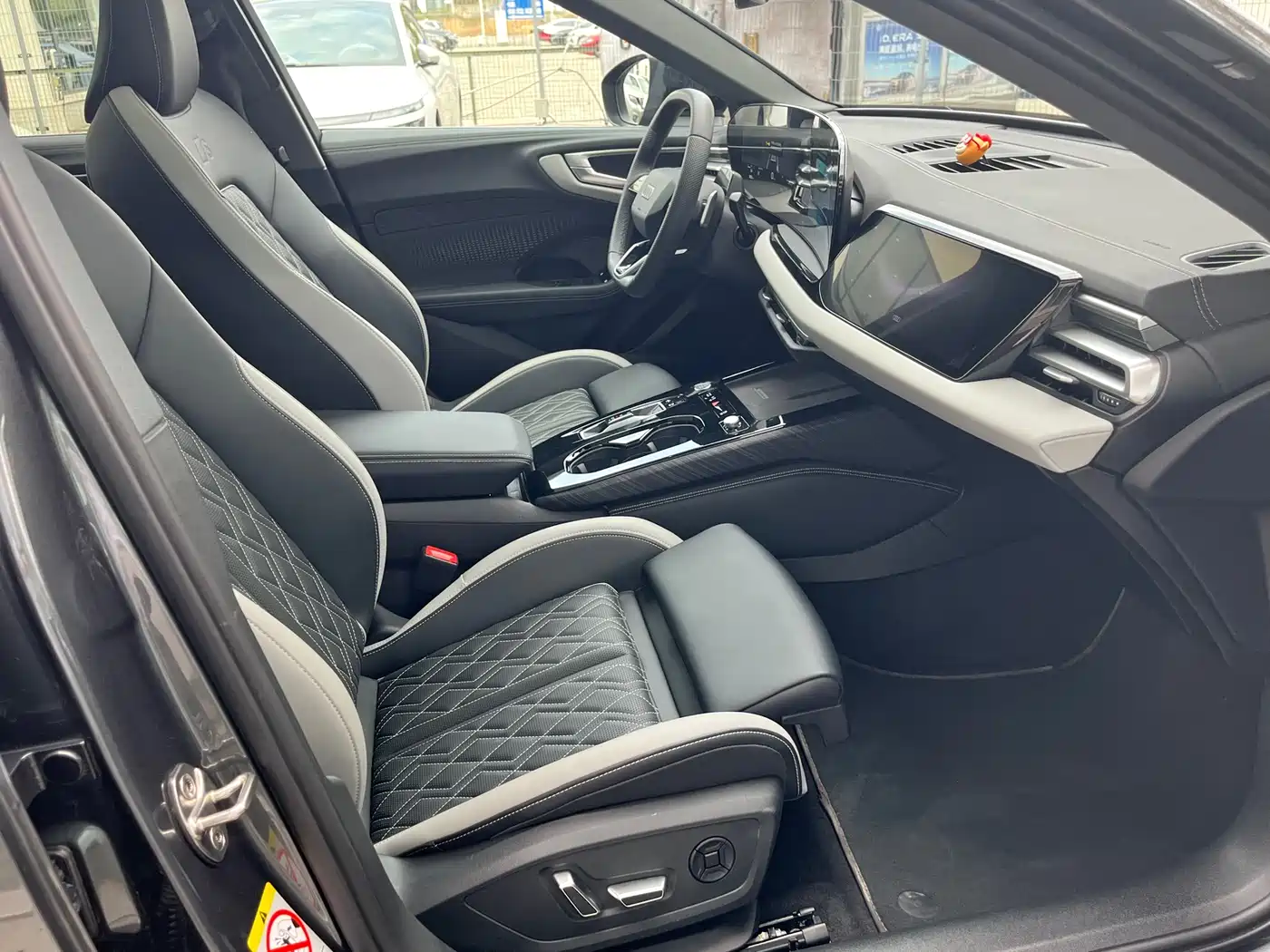 Audi A5L 2025 2.0T Sport Edition Plus фото 16