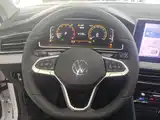 Фото 11 - Volkswagen Tiguan L