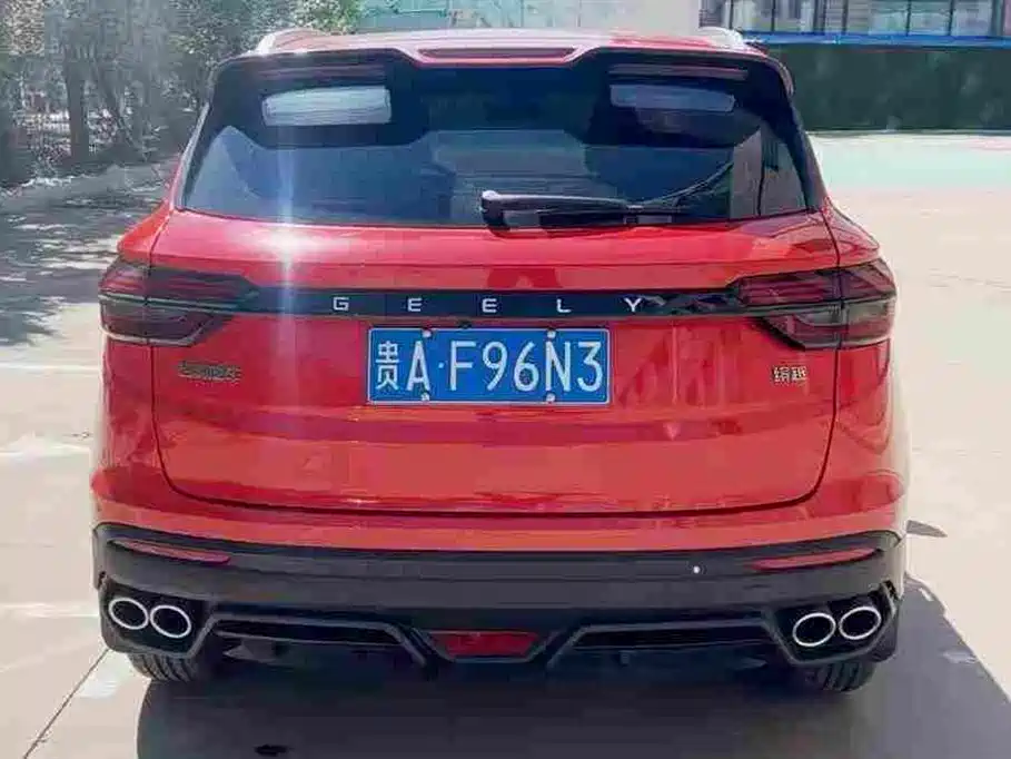 Фото 15 - Geely Coolray