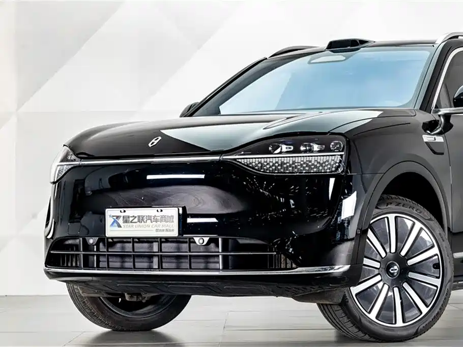 AITO Wenjie AITO M9 2025 Extended Range Ultra 52kWh 5-Seater фото 2