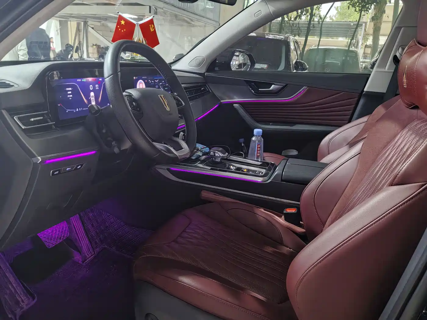 Hongqi HS5 2023 2.0T Flag Joy Pro Edition фото 4