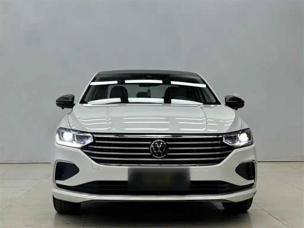 Volkswagen Lavida 2023 300TSI DSG Comfort Edition фото 3