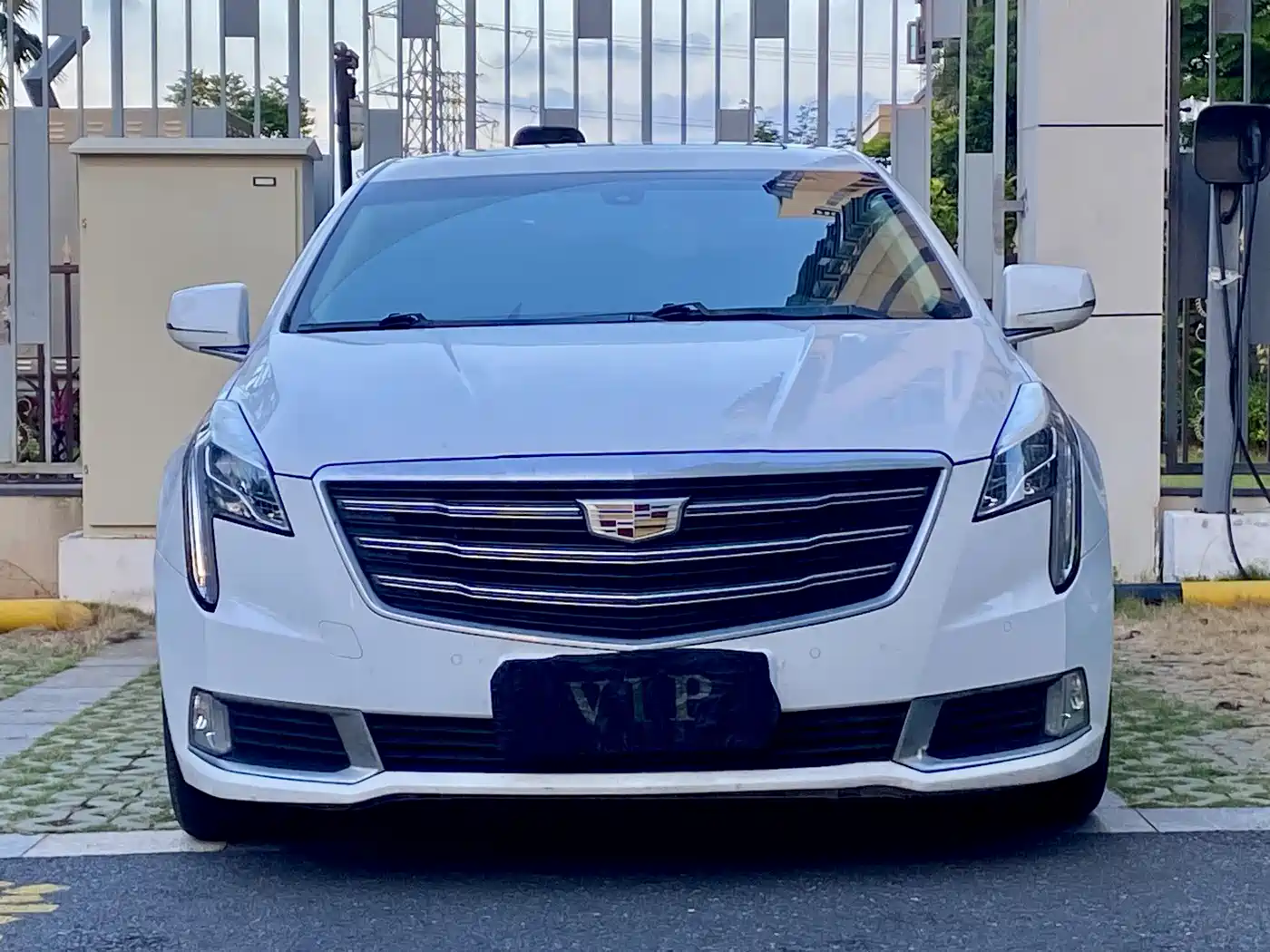 Cadillac XTS 2018 28T Elite фото 11