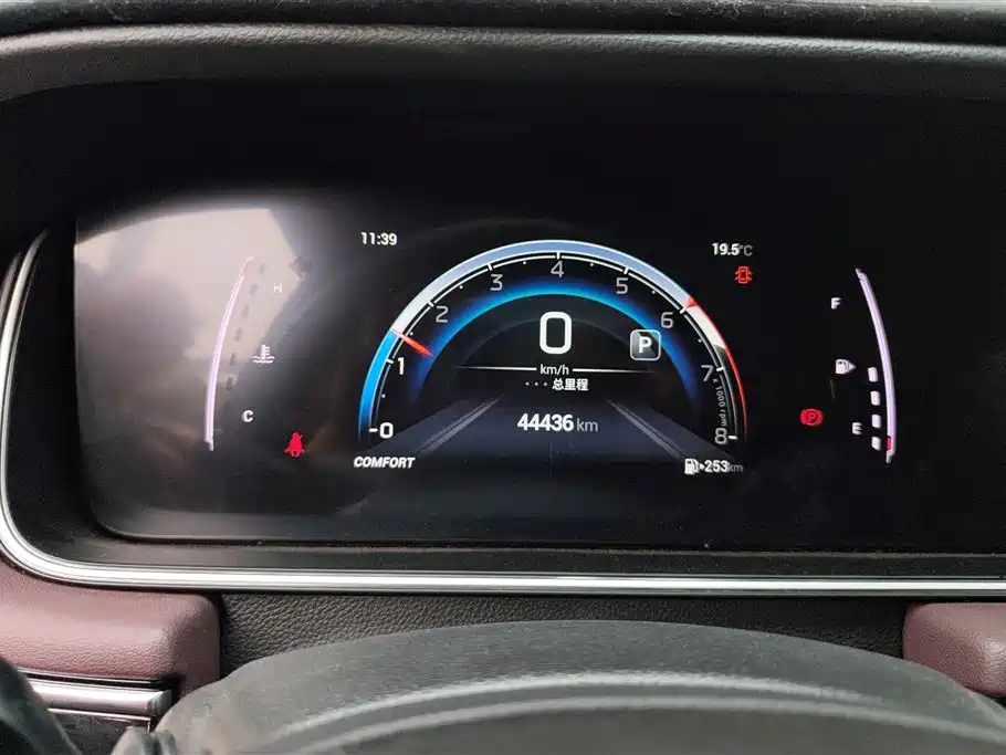 GAC Trumpchi Trumpchi M6 2023 PRO 270T DCT Luxury Edition фото 14