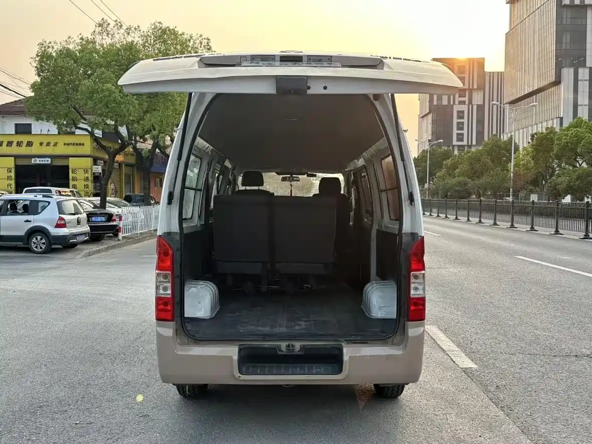 Foton Fengjing G7 2016 2016 2.8T Commercial Transport Short Wheelbase High Roof 493ZLQ4