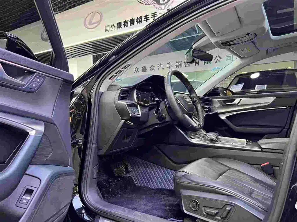 Audi A6L 2020 40 TFSI Luxury Dynamic фото 4