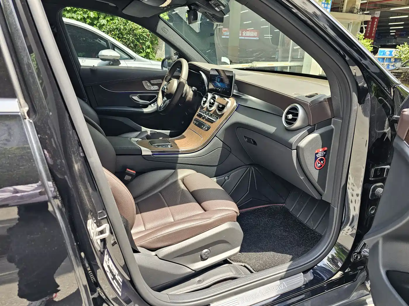 Mercedes-Benz GLC 2022 Facelift II GLC 260 L 4MATIC Luxury фото 17