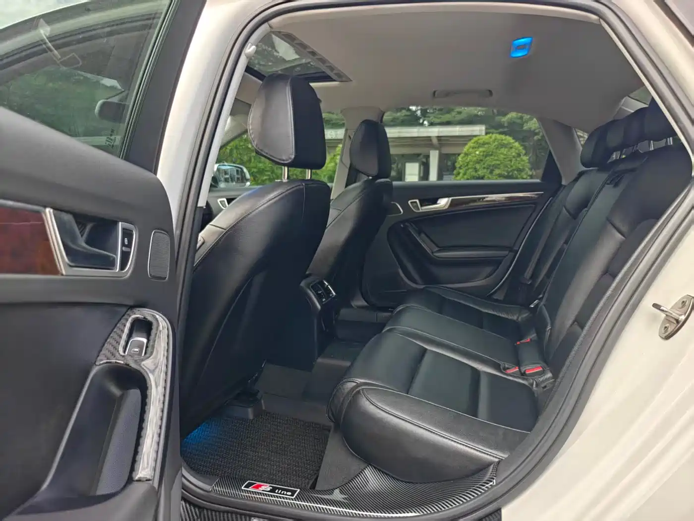 Audi A4L 2013 35 TFSI Automatic Standard фото 6