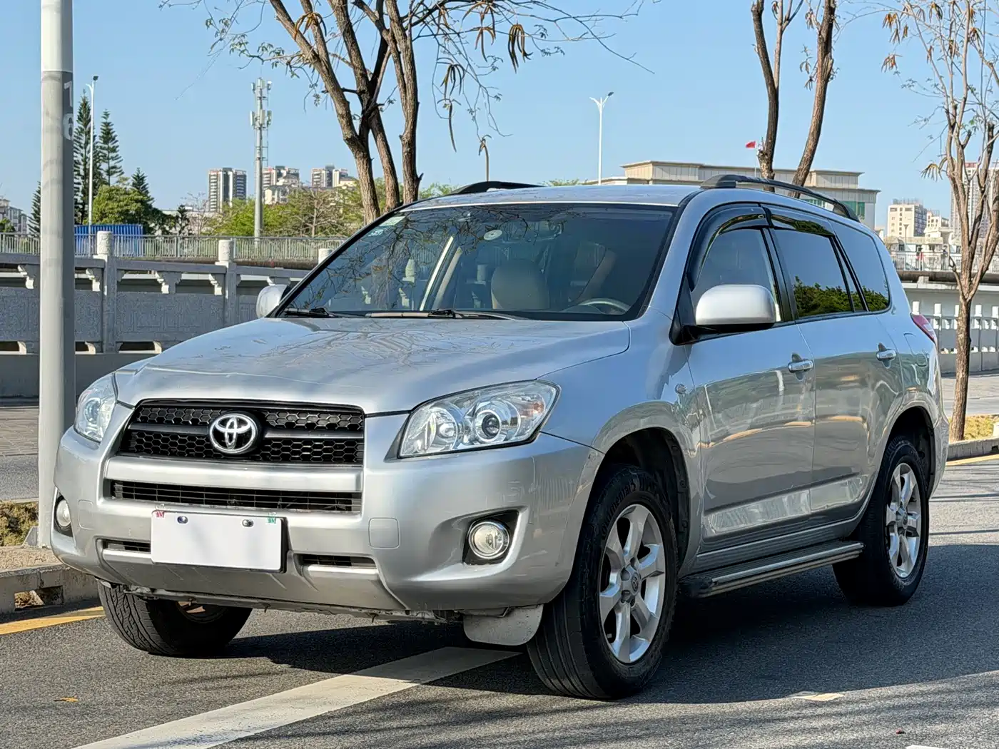 Toyota RAV4 Rongfang 2013 Special Edition 2.0L Auto Classic