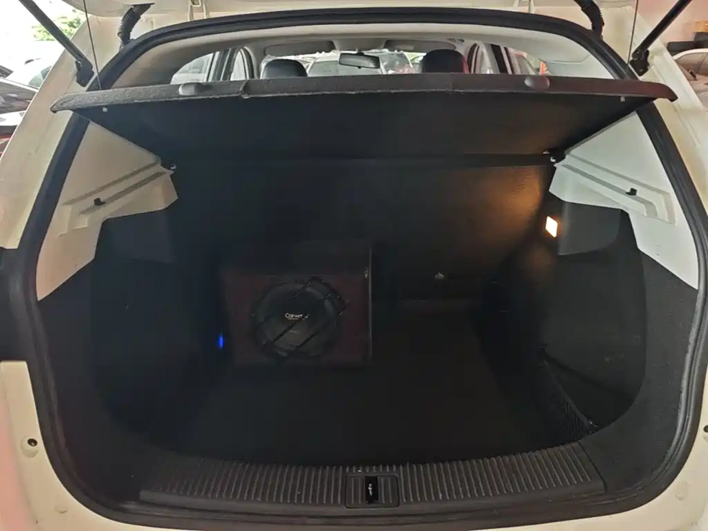 Roewe RX3 2019 2018 1.6L CVT Flagship