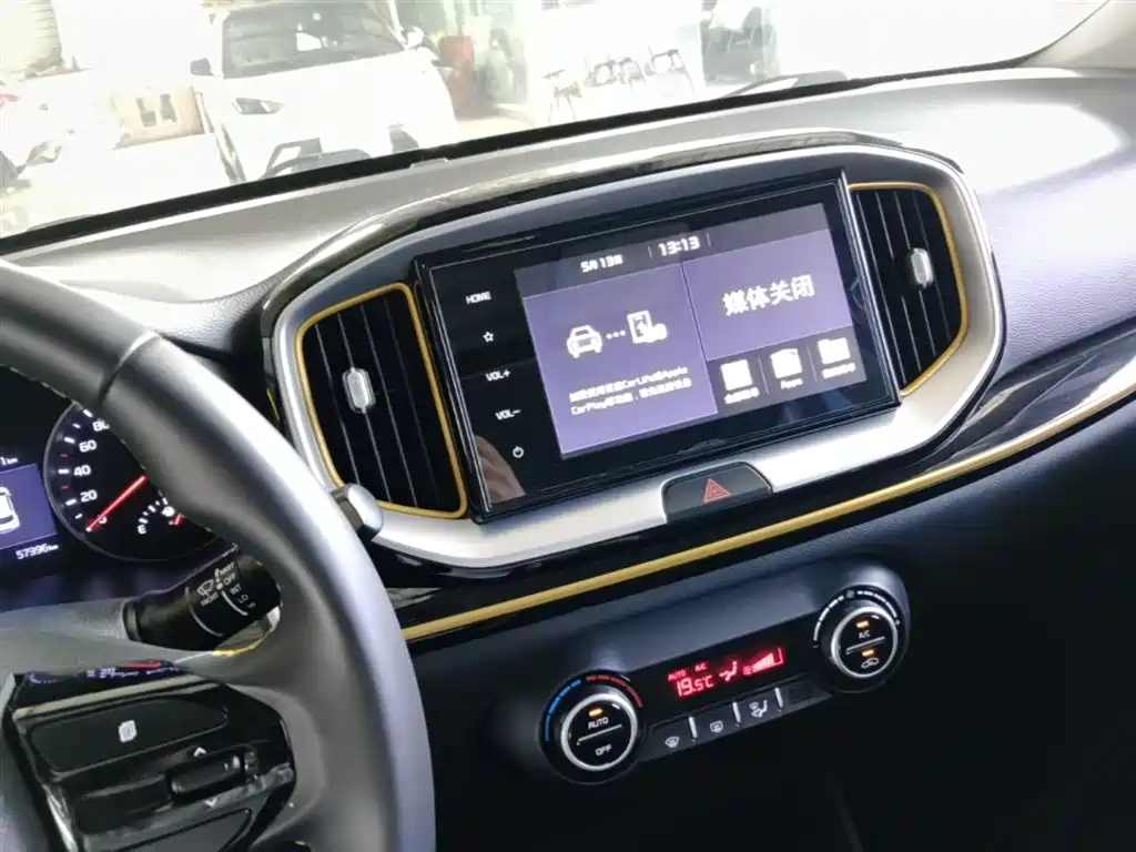 Kia KX1 2019 1.4L Automatic Fun Edition China VI фото 13