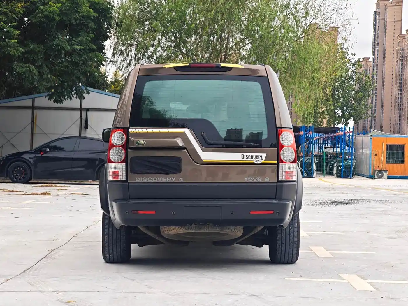 Land Rover Discovery 2011 2.7 TDV6 S Diesel фото 9