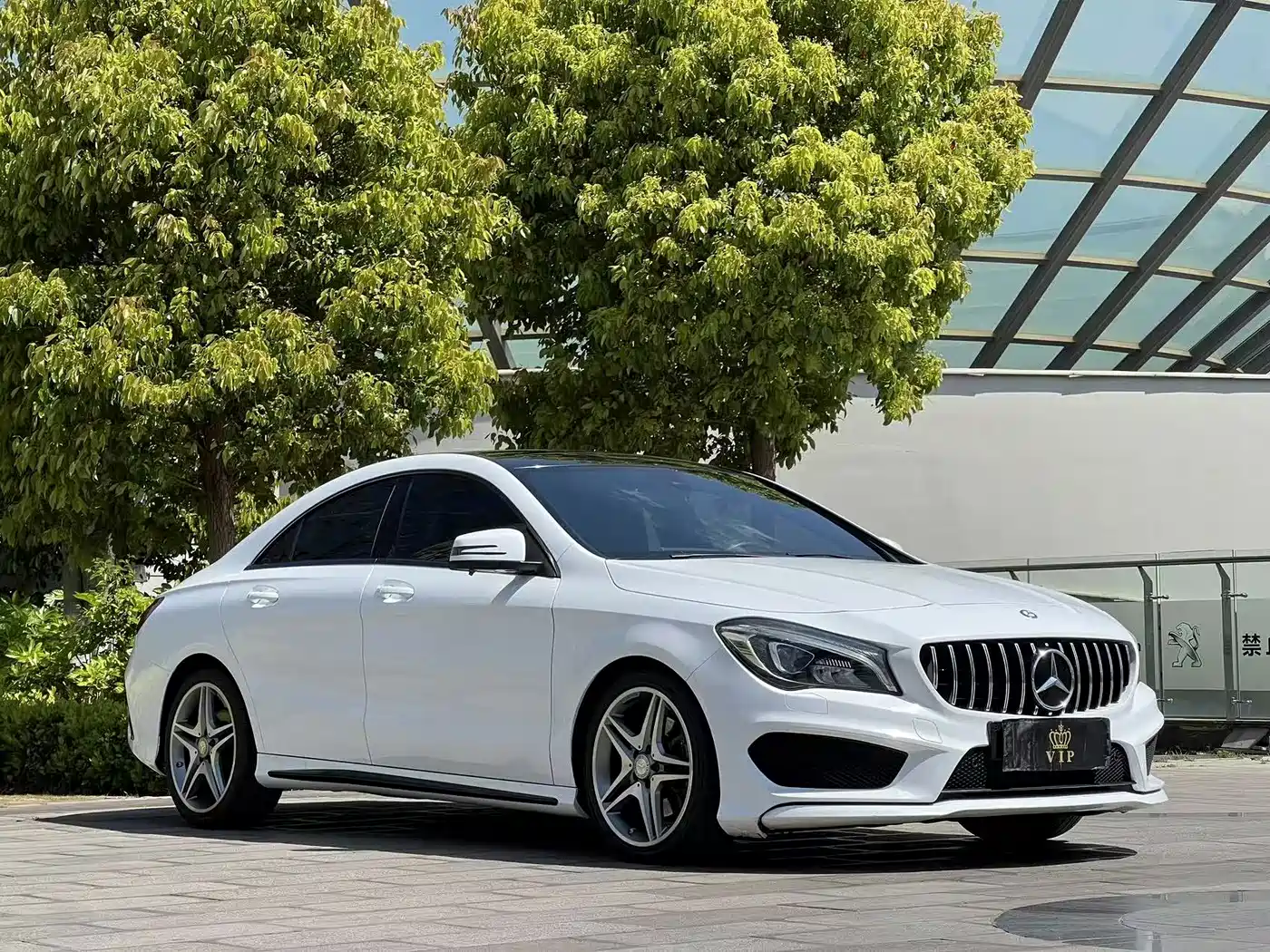 Mercedes-Benz CLA (Import) 2015 CLA 220 4MATIC фото 3