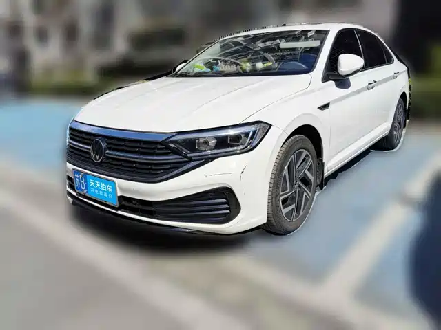 Volkswagen Sagitar 2023 300TSI DSG Surpassing Edition — фото 1
