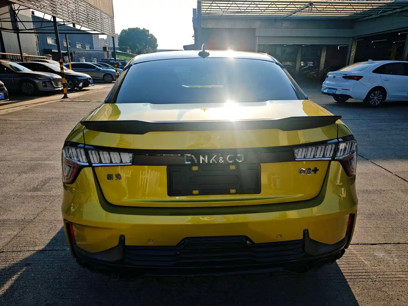 Lynk & Co 03 2022 03+ 2.0TD Auto Performance Package фото 15