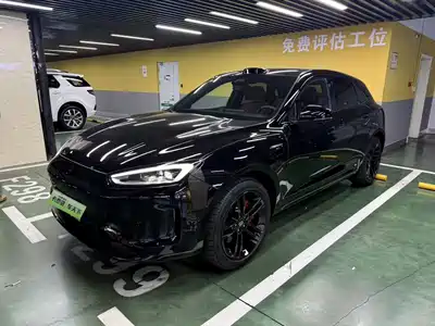 AITO M5