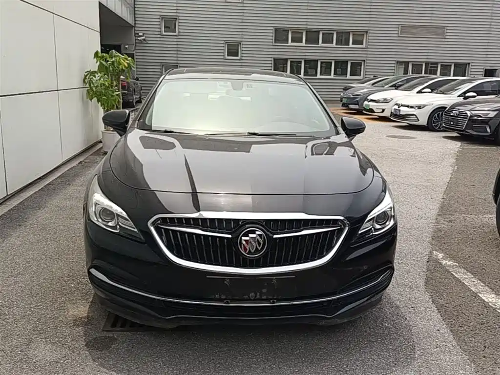 Buick LaCrosse 2016 Facelift 20T Leading фото 3