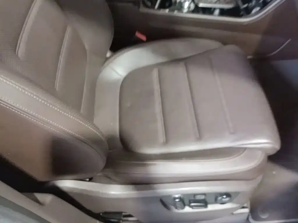 Volkswagen Touareg 2019 2017 3.0TSI Explorer Edition