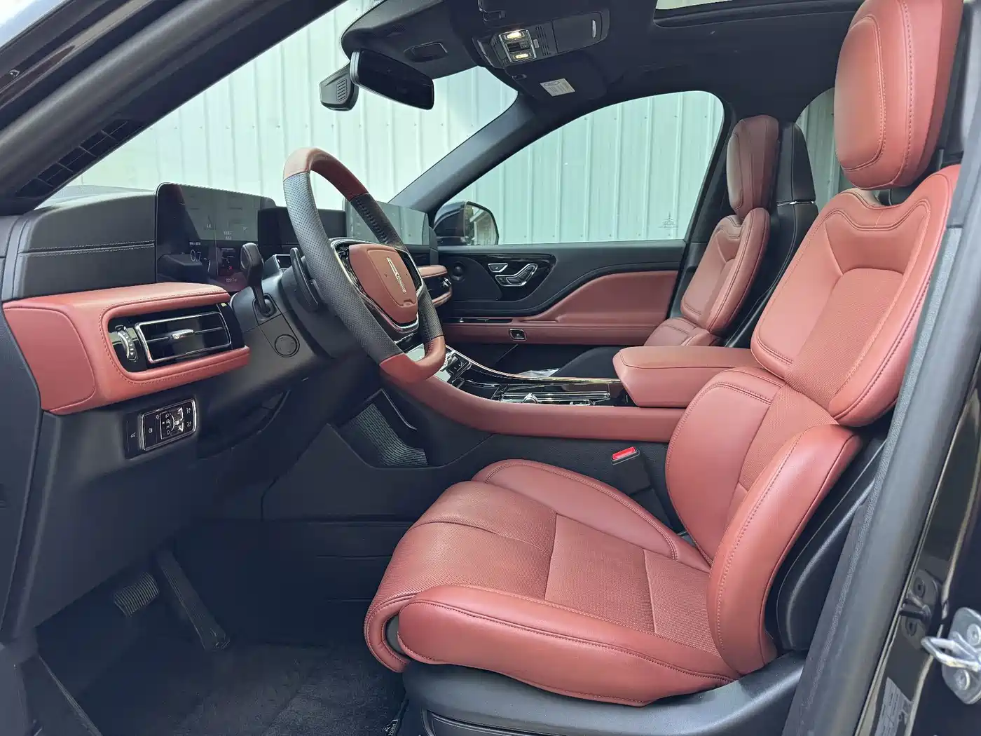 Lincoln Aviator 2025 2024 3.0T V6 AWD Luxury Edition 6-Seater