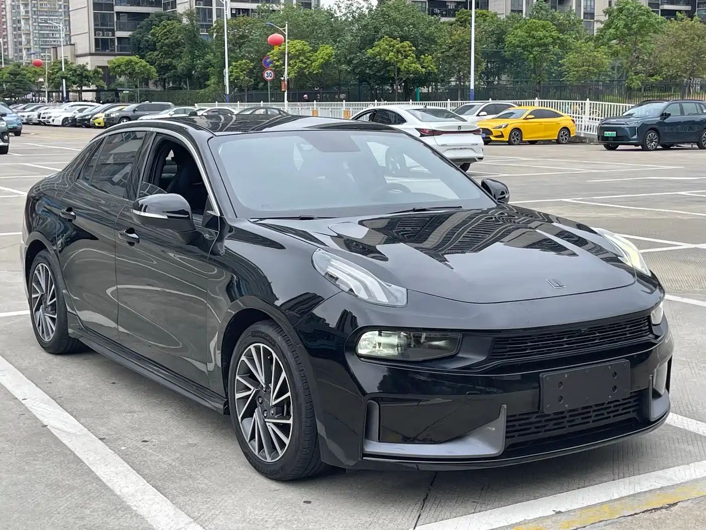 Lynk & Co 03 2018 1.5TD DCT Sport (China V) фото 3