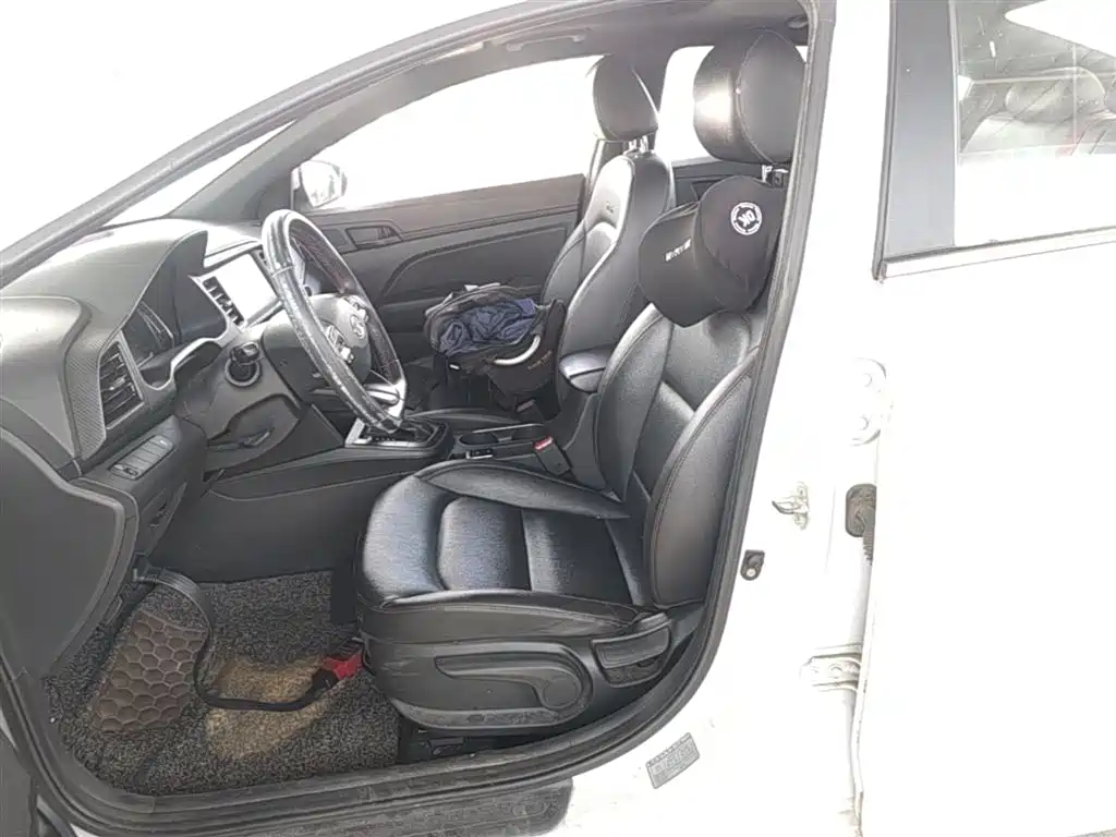 Hyundai Elantra 2019 1.4T Dual-clutch XuanDong·Vitality Type фото 15