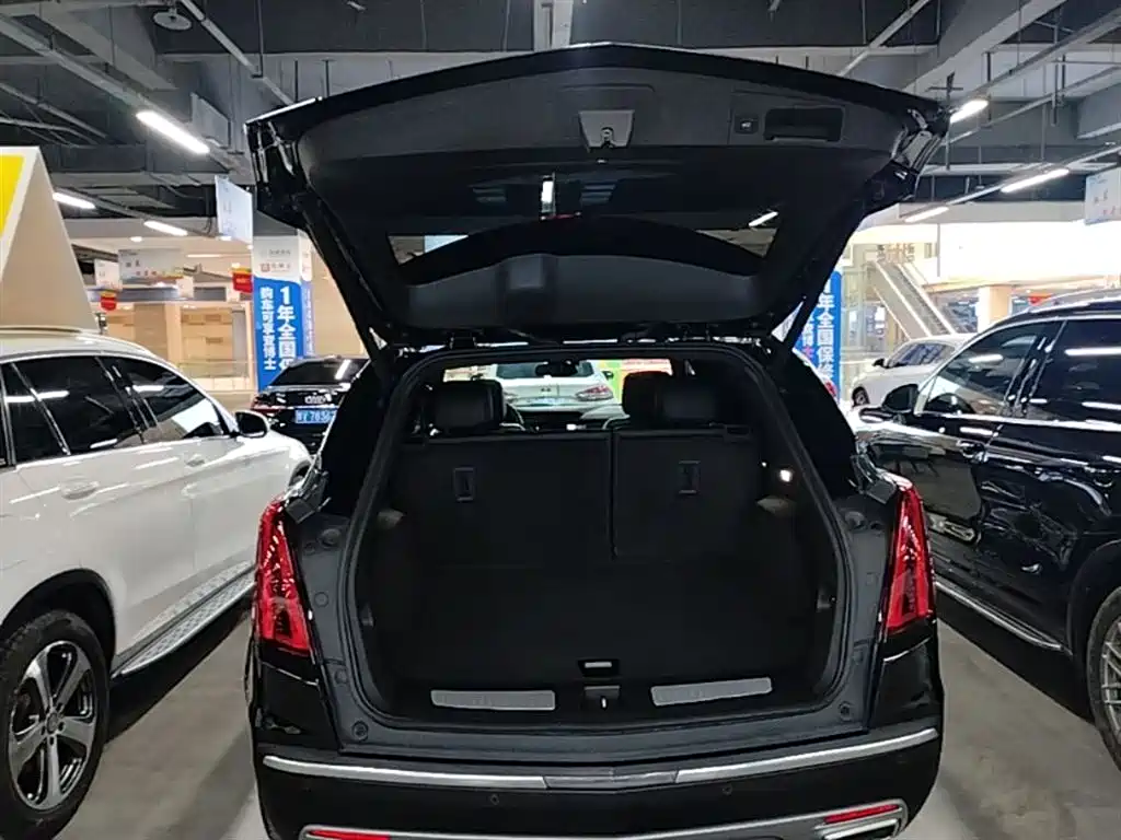 Cadillac XT5 2021 2.0T 2WD Luxury Edition фото 19