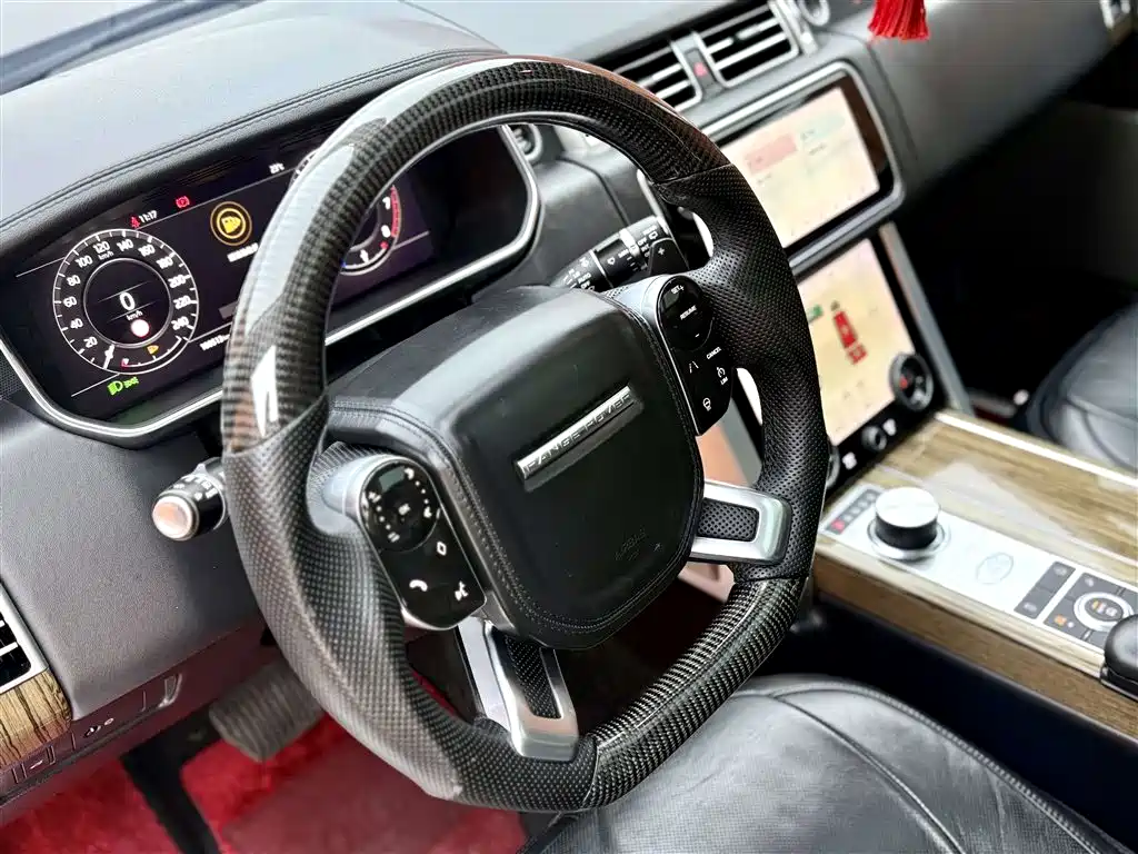 Land Rover Range Rover 2018 3.0 SC V6 Vogue SE Genesis Extended Edition фото 10