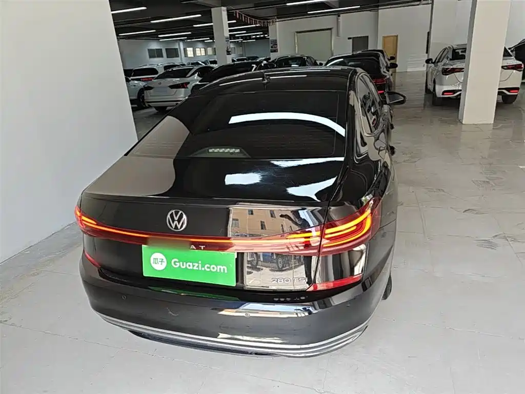 Volkswagen Passat 2023 280TSI Business Edition фото 6