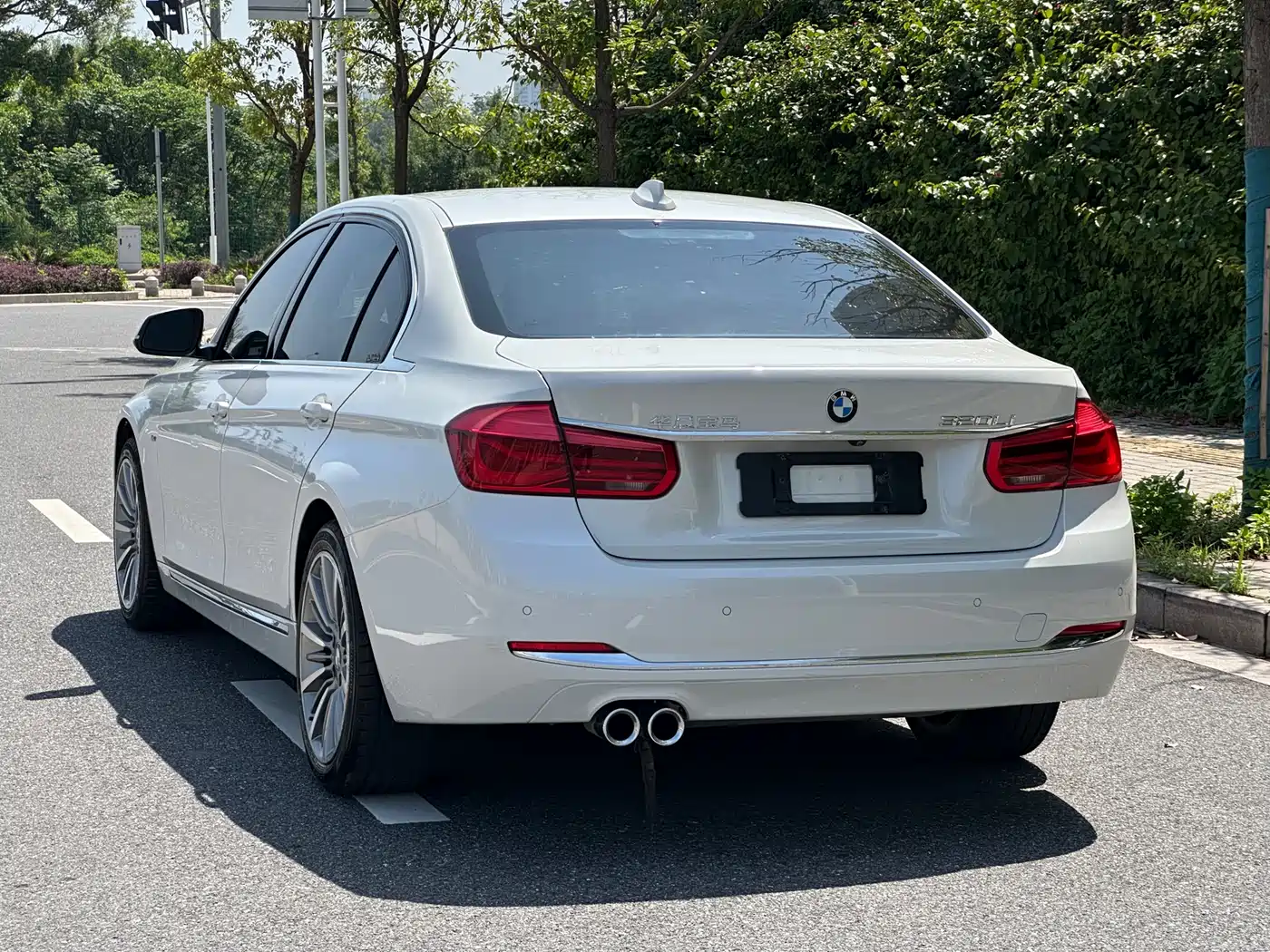 BMW 3 Series 2018 320Li Leading Luxury Package фото 6