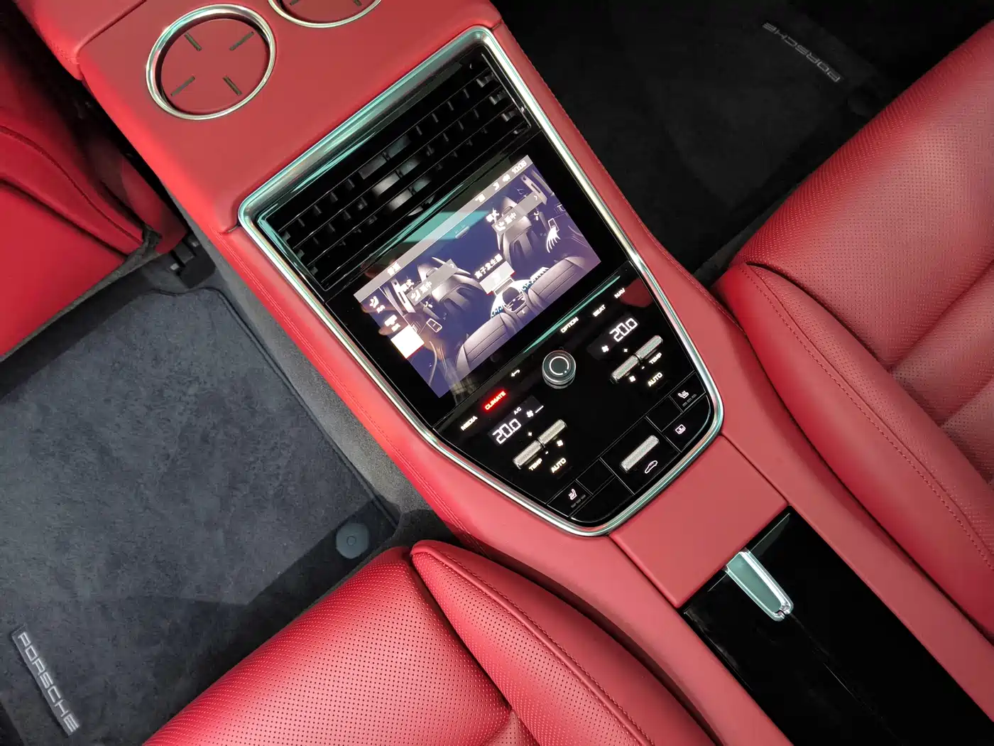 Porsche Panamera 2021 Panamera 4 Executive Long Wheelbase 2.9T фото 24