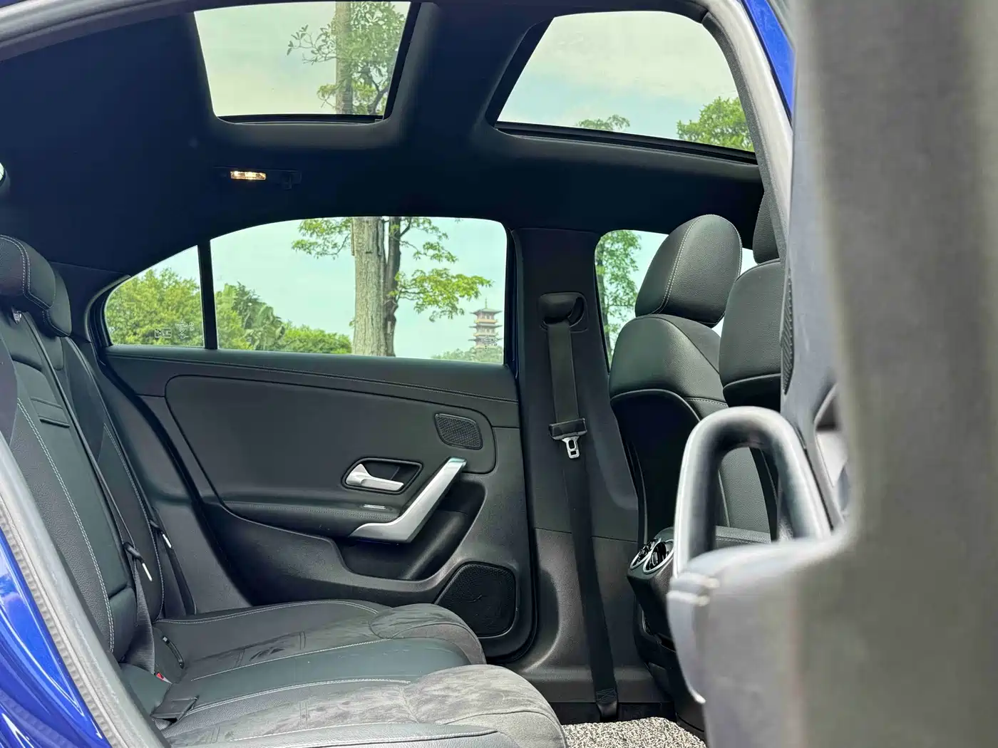 Mercedes-Benz A-Class 2020 A 200 L Sport Sedan фото 23