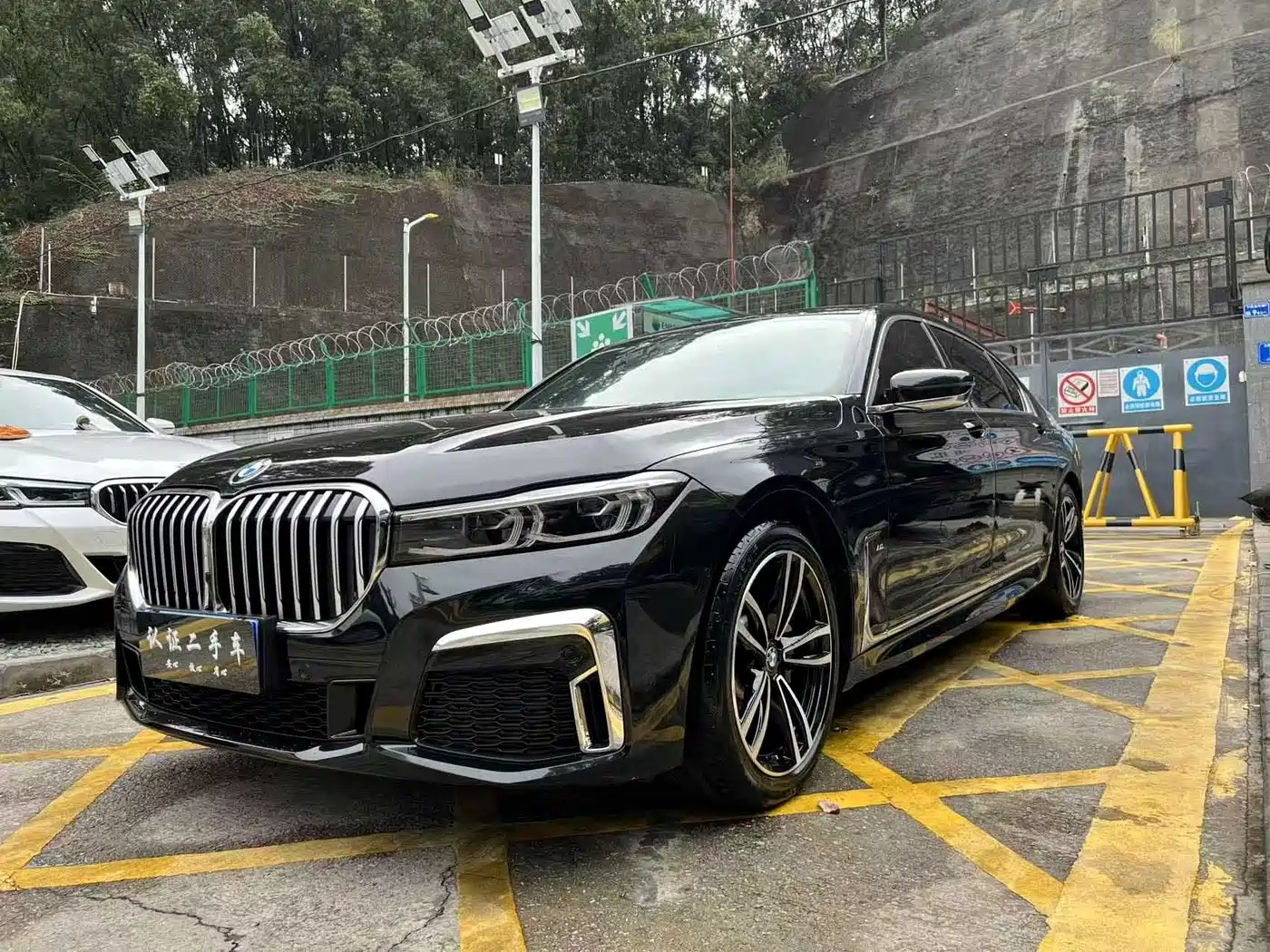 BMW 7 Series 2021 Model 730Li M Sport Package