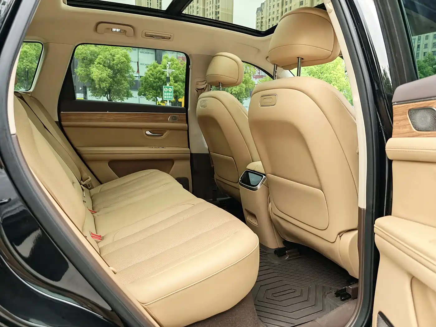 AITO Wenjie AITO M7 2024 Model 1.5T Smart Drive RWD Max 5-Seater фото 16