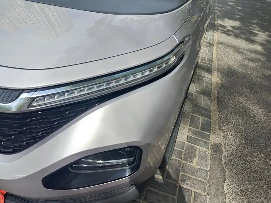 Baojun RM-5 2020 2019 1.5T CVT 24-hour Online Elite 7-seater