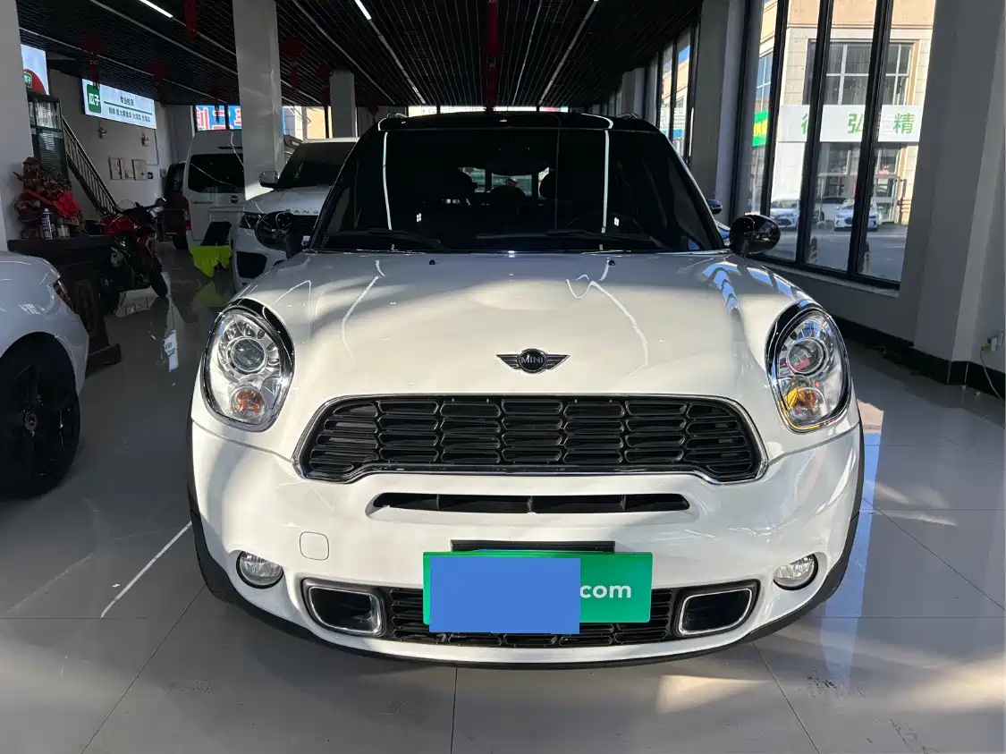 Photo 2 - MINI COUNTRYMAN